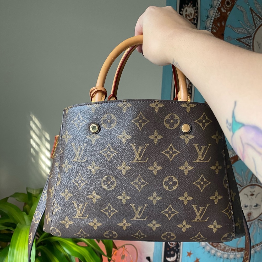 COPY - Louis Vuitton LV Montaigne BB EXCELLENT CO…
